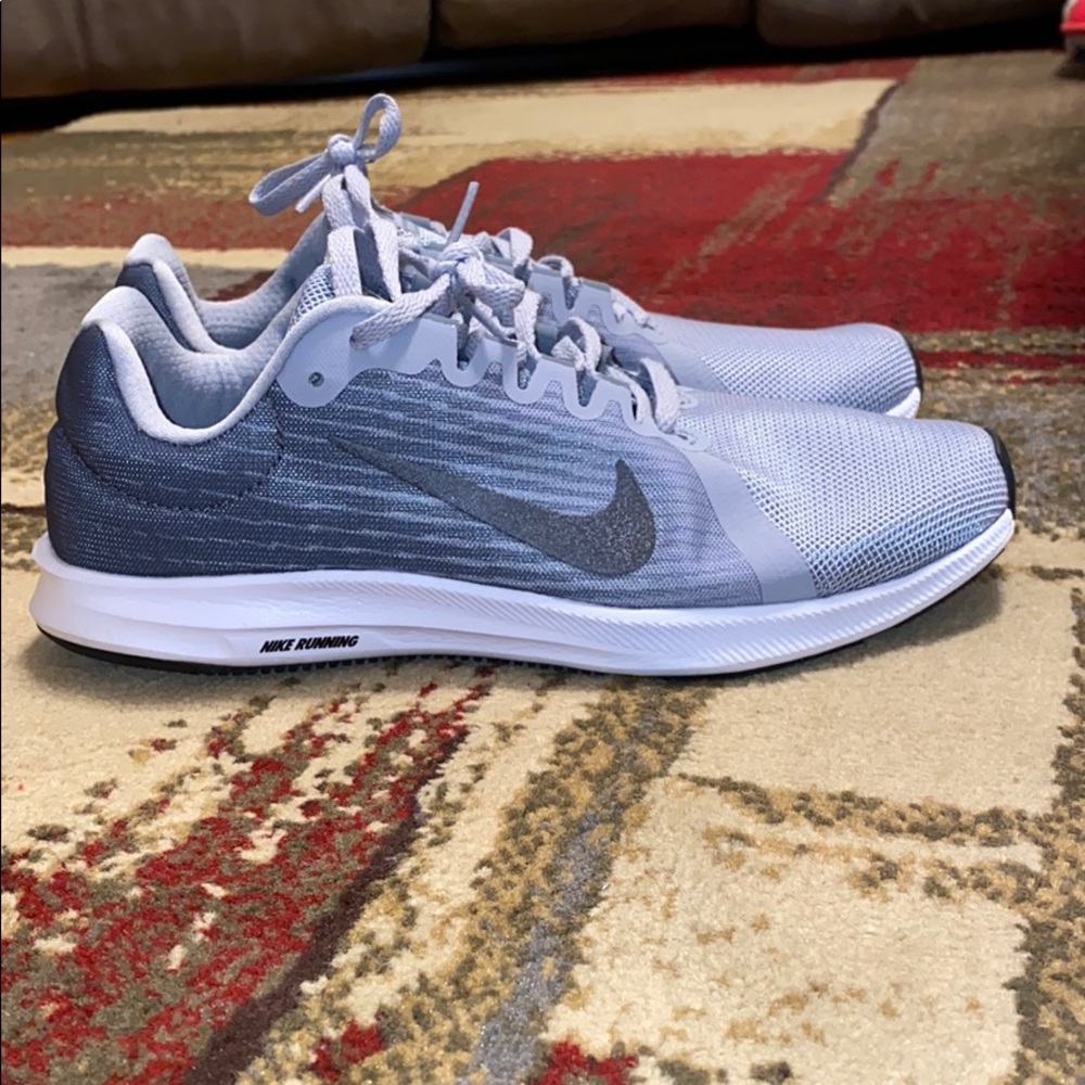 Nike women’s running sneakers